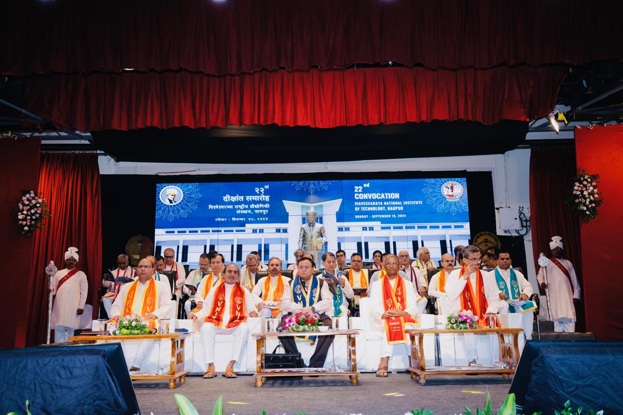 वीएनआईटी के 22वें दीक्षांत समारोह में 1225 छात्र सम्मानित, रोहित चौहान को स्वर्ण पदक