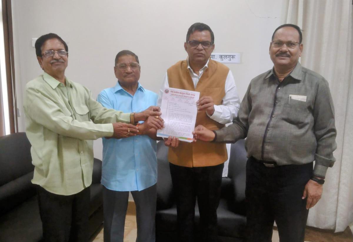 ज्येष्ठ नागरिकों की समस्याओं के समाधान के लिए कुलगुरु का सकारात्मक दृष्टिकोण