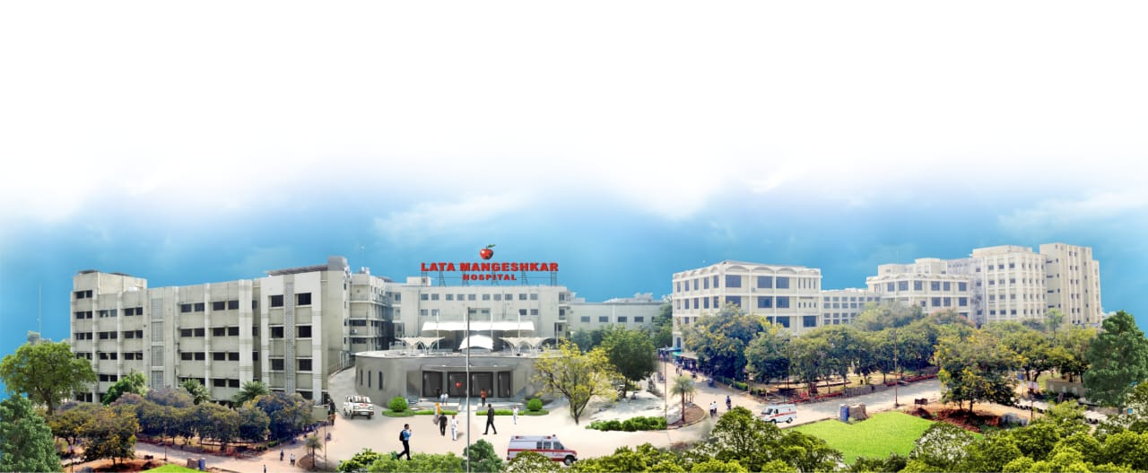 लता मंगेशकर हॉस्पिटल में भर्ती मरीजों का नि:शुल्क इलाज और ऑपरेशन