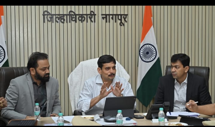 नागरिकों को अधिक से अधिक सेवाएं ऑनलाइन दें: पालक सचिव असीम गुप्ता