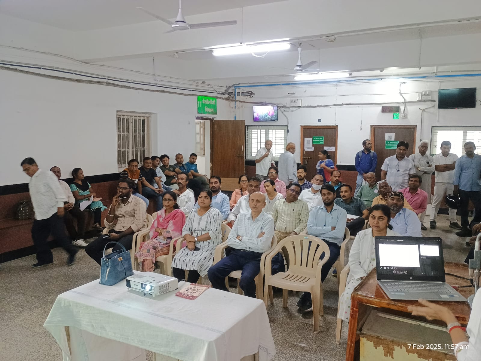 नागपुर मंडल में रेलवे कर्मचारियों की सुरक्षा के लिए 15 दिवसीय जागरूकता अभियान शुरू