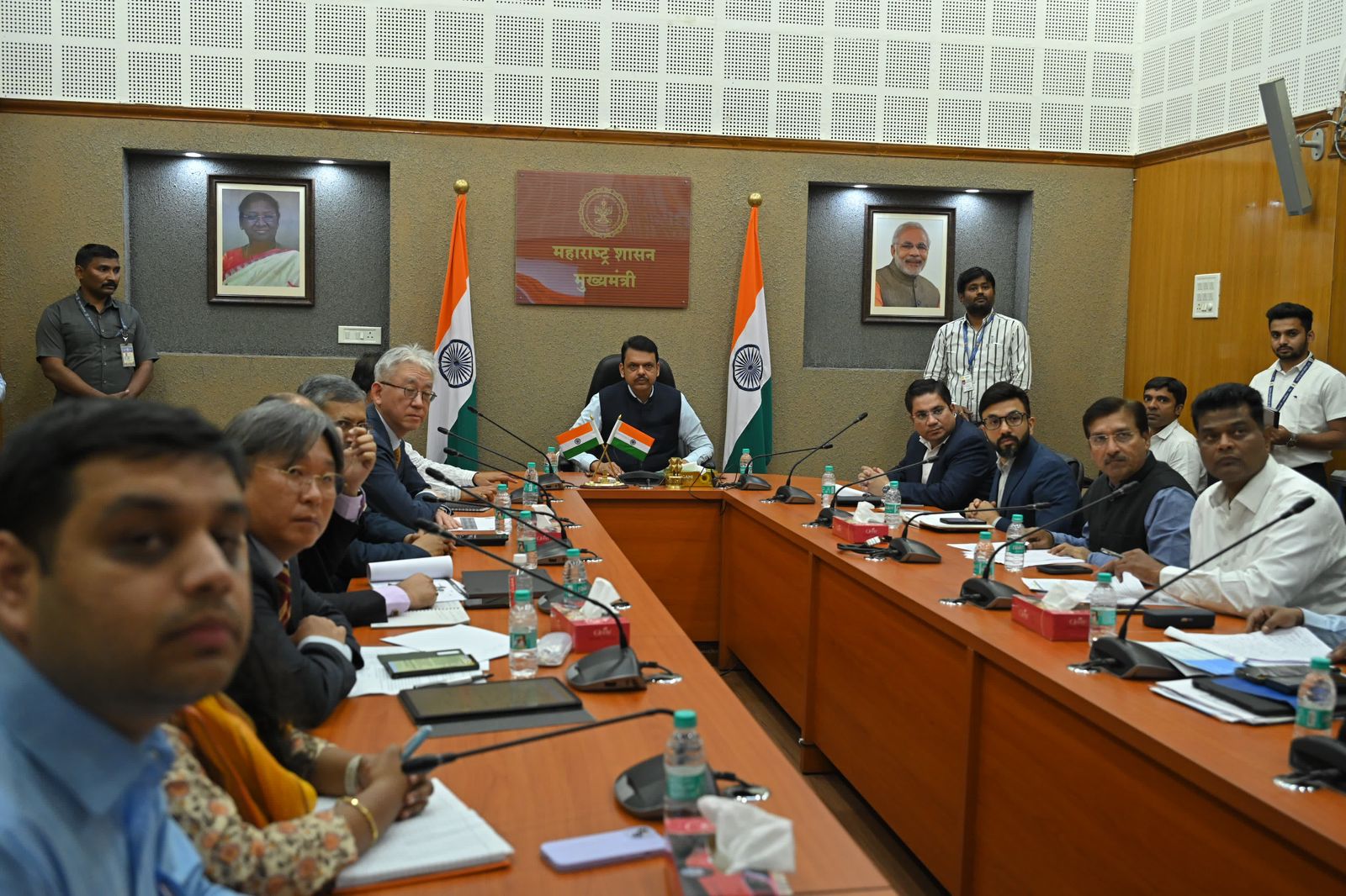 महाराष्ट्र के नदीजोड़ प्रोजेक्ट्स को वित्तीय सहायता के लिए एशियन इंफ्रास्ट्रक्चर डेवलपमेंट, कोरियन एक्ज़िम और एएफडी बैंक का सकारात्मक रुख