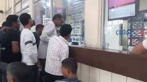 होली को देखते हुए 9 दिन के लिए प्लेटफार्म टिकट बंद