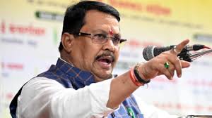 सरकार पर हमलावर हुआ विपक्ष, विजय वडेट्टीवार ने मुख्यमंत्री के दावे पर सवाल उठाते हुए बताया निर्दयी