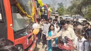 रामटेक बस स्थानक में शामिल हुईं पांच नई BS-6 तकनीक की बसें
