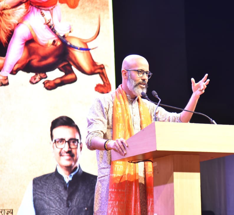 ‘शिवशंभू रक्त समूह’ जैसी युवाशक्ति की आवश्यकता: डॉ. परीक्षित शेवडे