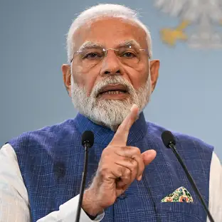 घर में घुसकर मारेंगे, गोली का जवाब गोले से दिया जाएगा’: मोदी