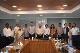 नागपुर शहर के टीओडी जोन में बुनियादी ढांचे के विकास कार्य को लेकर हुई बैठक